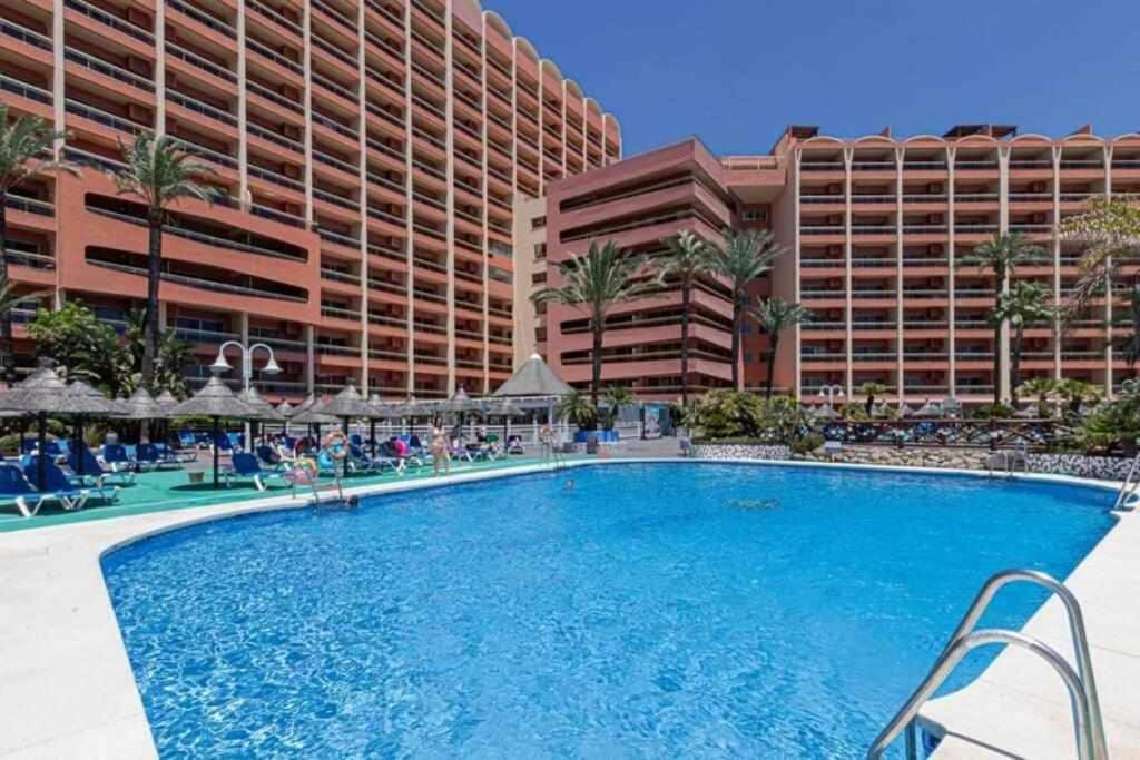 797 Holiday Rentals- Apartamento En Hotel Sunset Beach Frente Al Mar Benalmádena Exterior foto