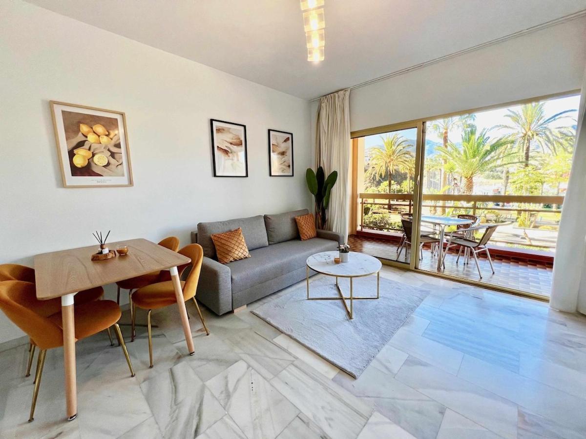 797 Holiday Rentals- Apartamento En Hotel Sunset Beach Frente Al Mar Benalmádena Exterior foto