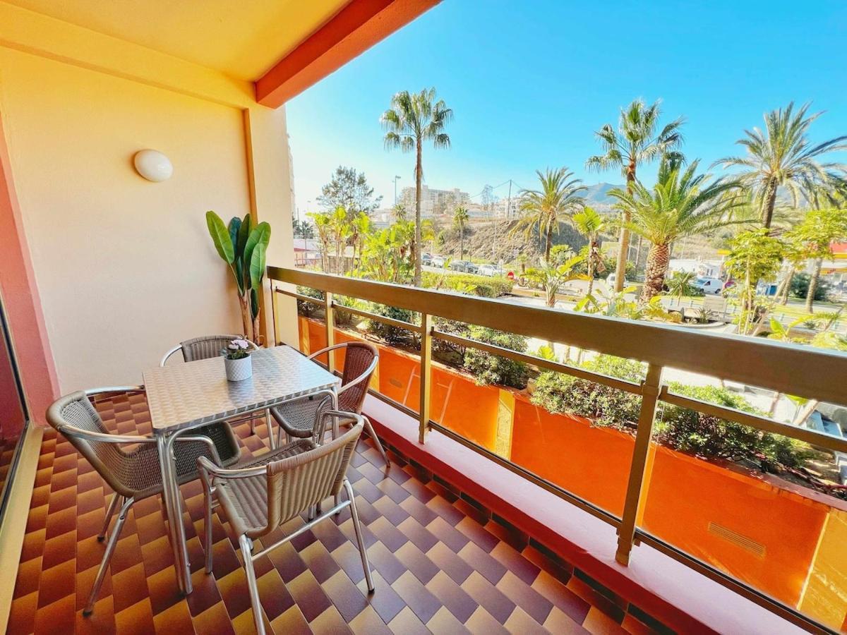 797 Holiday Rentals- Apartamento En Hotel Sunset Beach Frente Al Mar Benalmádena Exterior foto