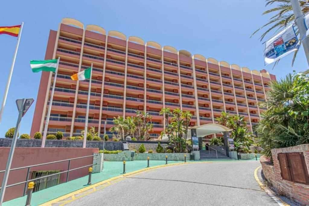 797 Holiday Rentals- Apartamento En Hotel Sunset Beach Frente Al Mar Benalmádena Exterior foto