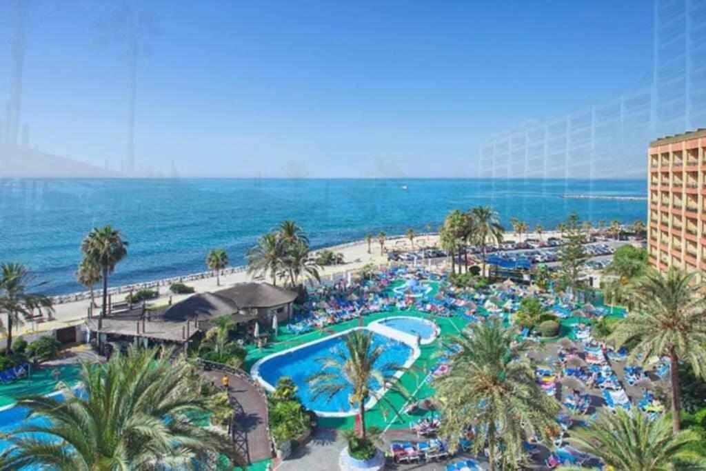 797 Holiday Rentals- Apartamento En Hotel Sunset Beach Frente Al Mar Benalmádena Exterior foto