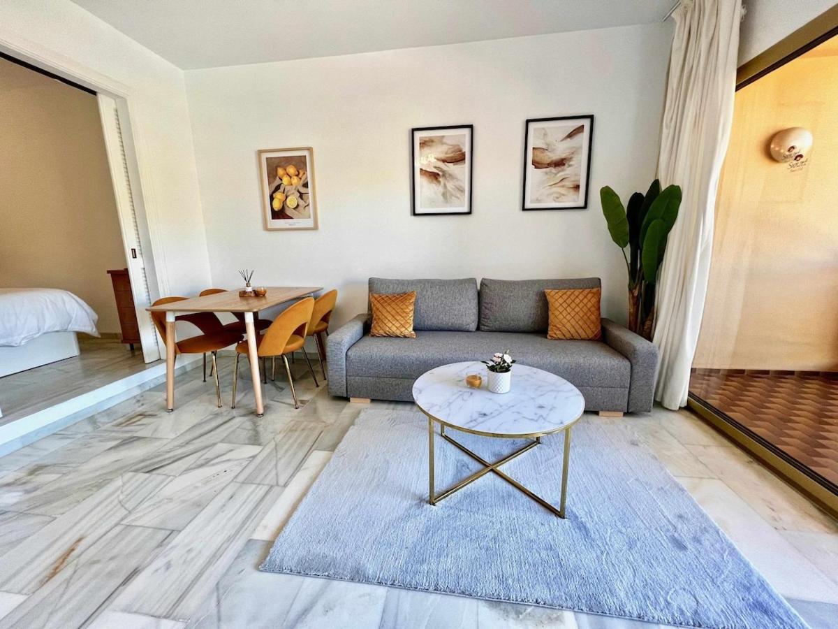 797 Holiday Rentals- Apartamento En Hotel Sunset Beach Frente Al Mar Benalmádena Exterior foto